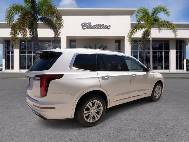 Used 2023 Cadillac XT6 Luxury FWD image 14