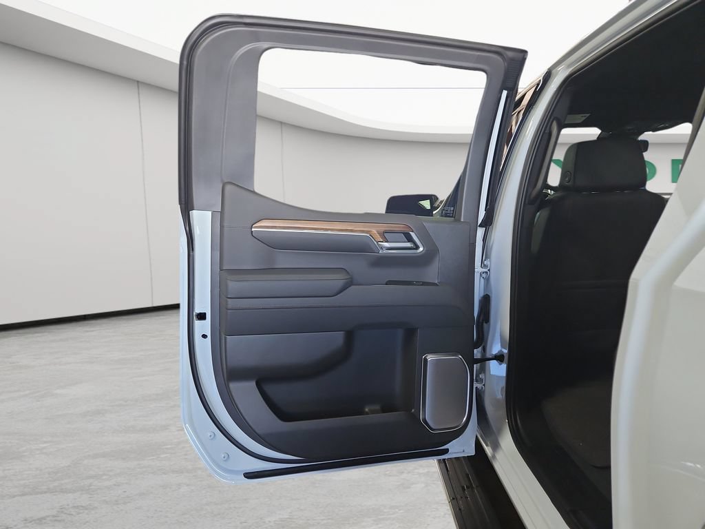 New 2026 Chevrolet Silverado 1500 High Country AWD/4WD image 47