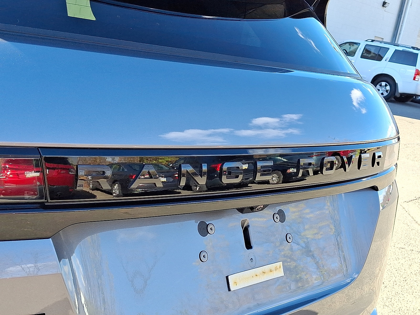Used 2026 Land Rover Range Rover Evoque Dynamic SE AWD/4WD image 29