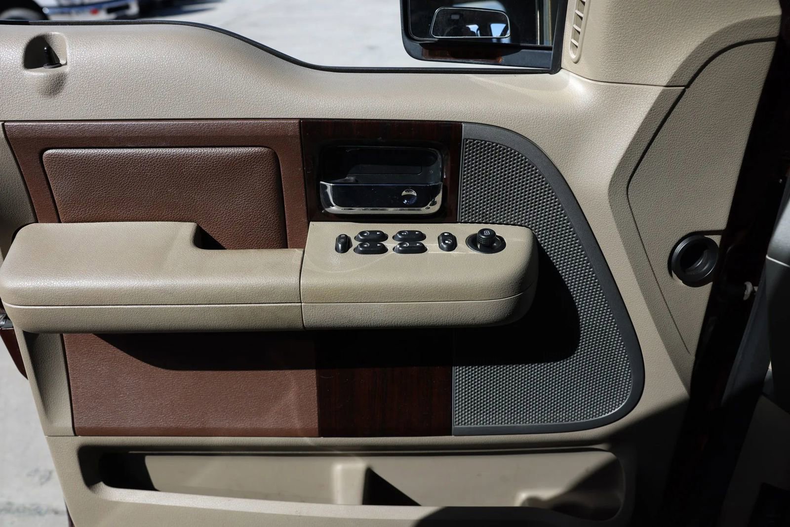 Used 2007 Ford F150 Lariat RWD image 34