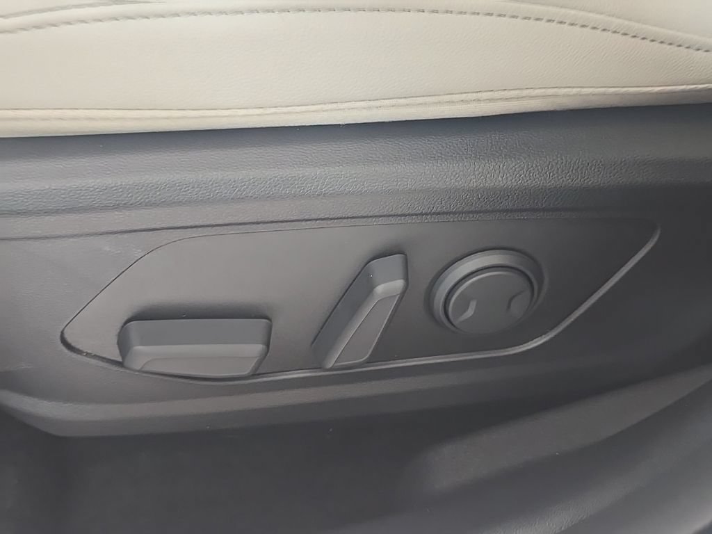 New 2026 Hyundai Tucson SEL FWD image 16