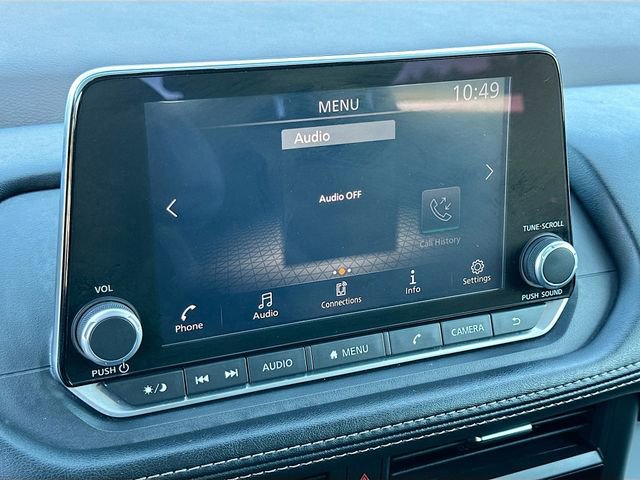 Used 2023 Nissan Rogue S image 14