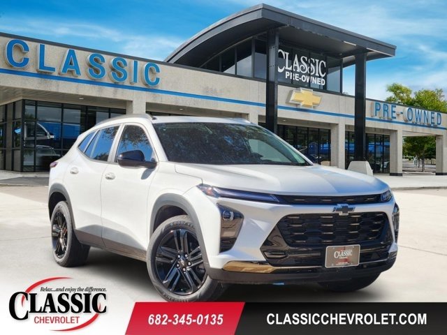 Used 2024 Chevrolet Trax ACTIV w/ Sunroof Package