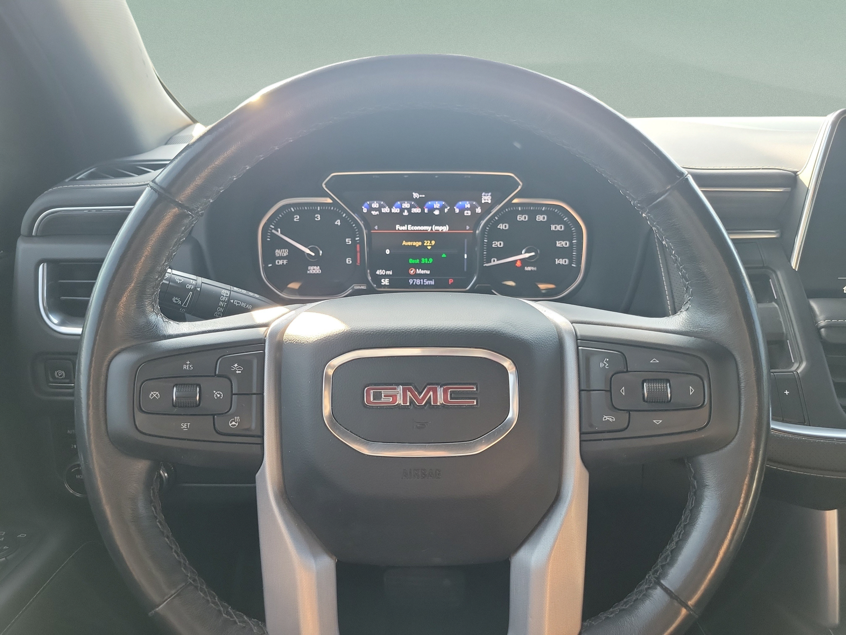 Used 2021 GMC Yukon XL SLT w/ SLT Premium Package AWD/4WD image 22