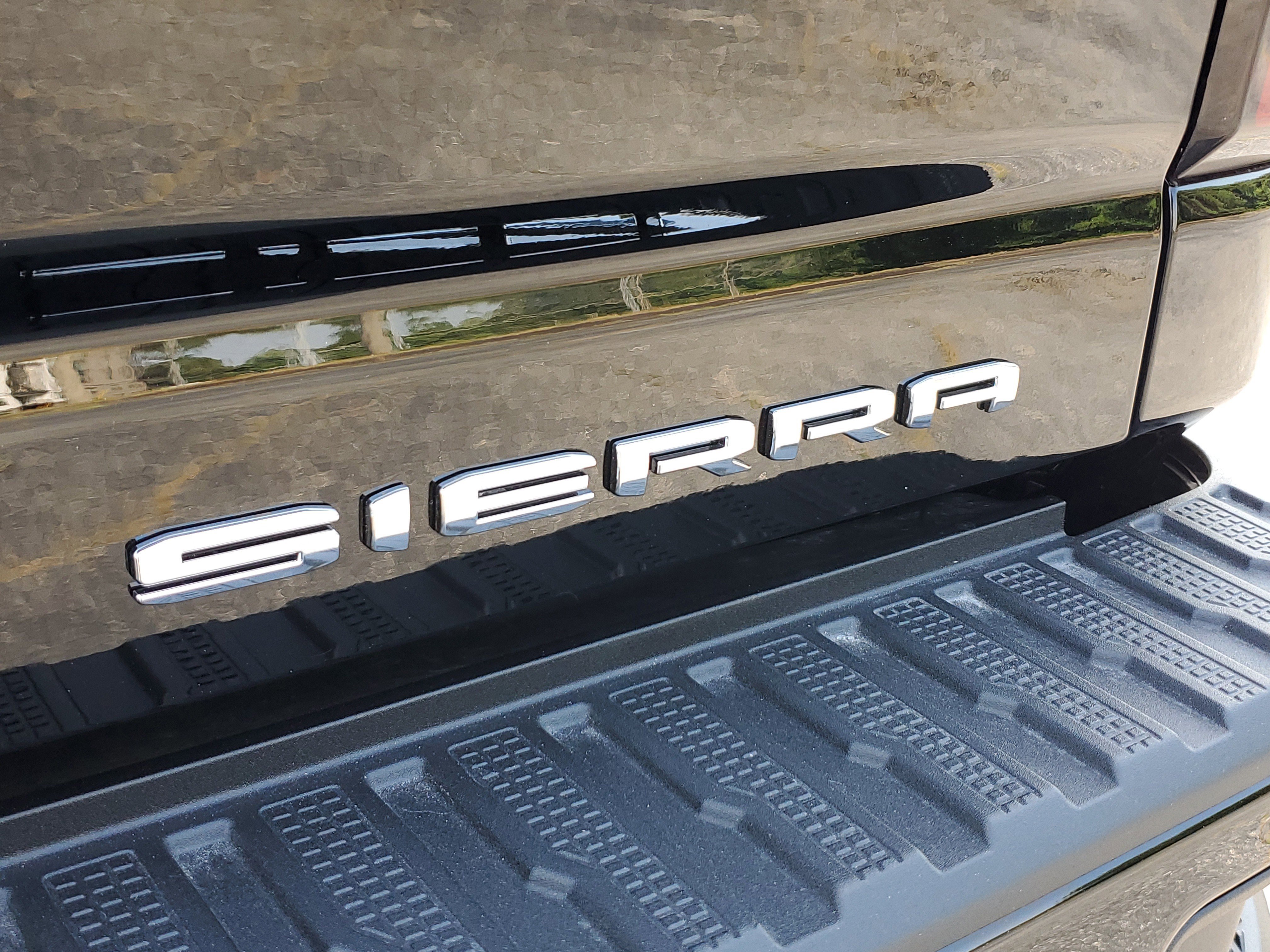 New 2025 GMC Sierra 2500 Denali image 5