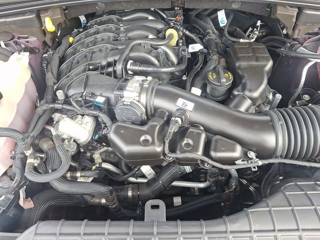 Used 2025 Jeep Grand Cherokee Limited image 28