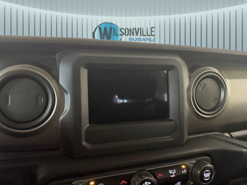 Used 2020 Jeep Wrangler Unlimited Willys image 2