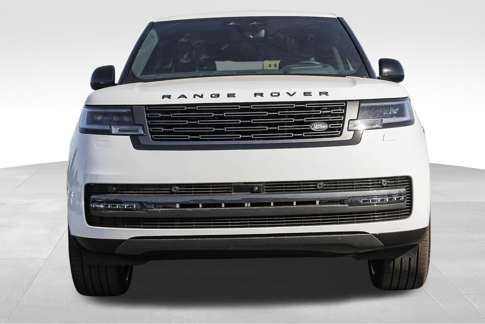 New 2026 Land Rover Range Rover Long Wheelbase SE AWD/4WD image 2