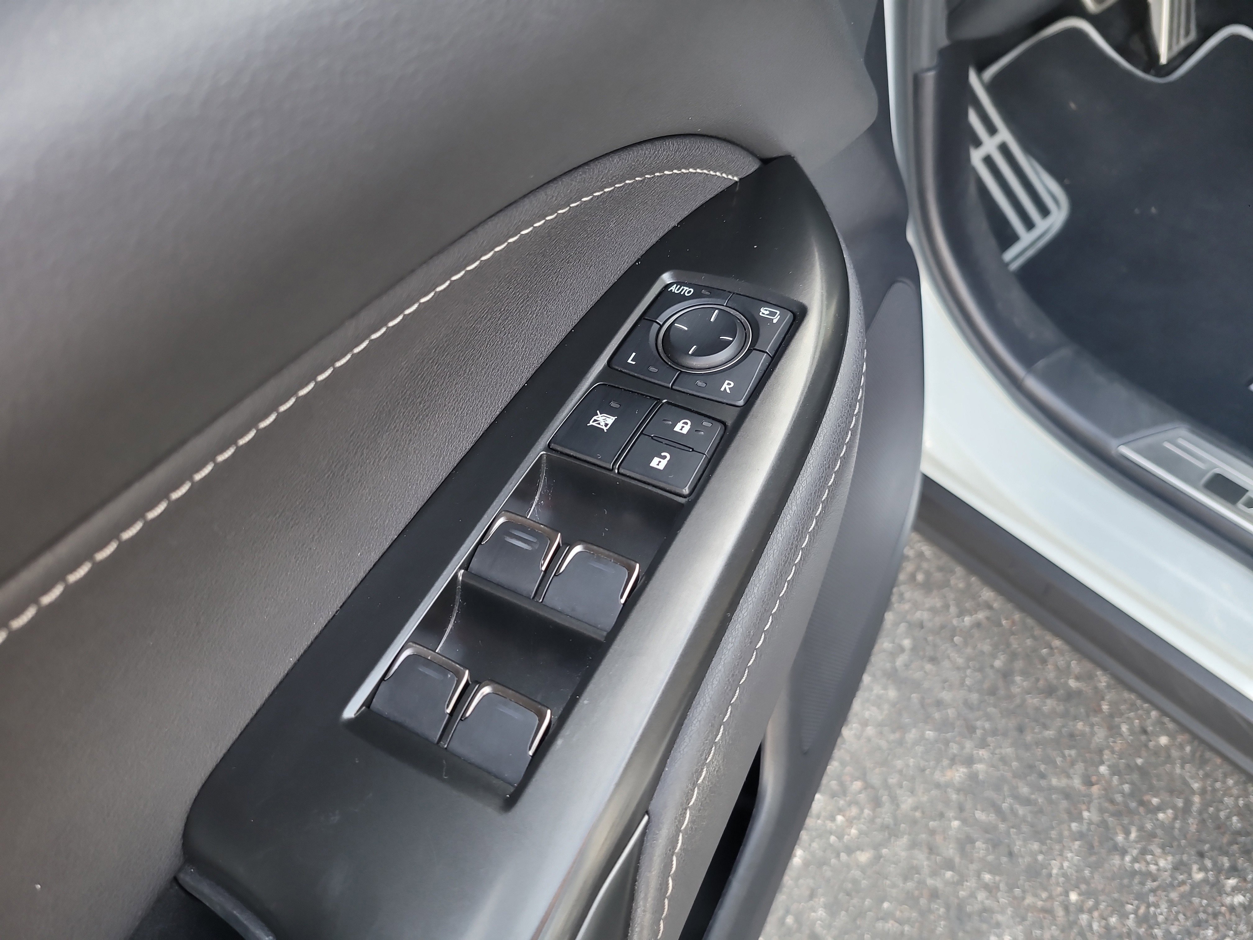 Used 2022 Lexus NX 350 F Sport image 16