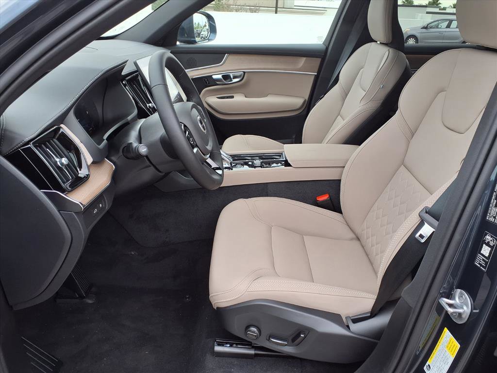 New 2026 Volvo XC90 T8 Core w/ Protection Package Premier AWD/4WD image 13