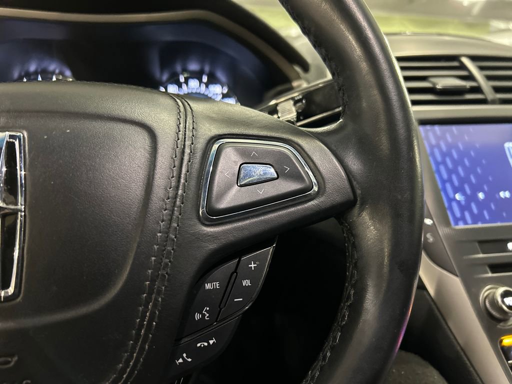 Certified 2020 Lincoln MKZ Reserve w/ Elements Package AWD/4WD image 14