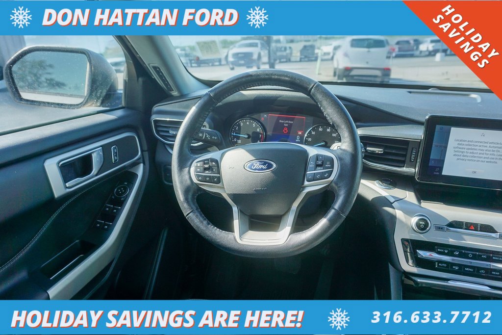 Used 2022 Ford Explorer XLT w/ Equipment Group 202A image 5