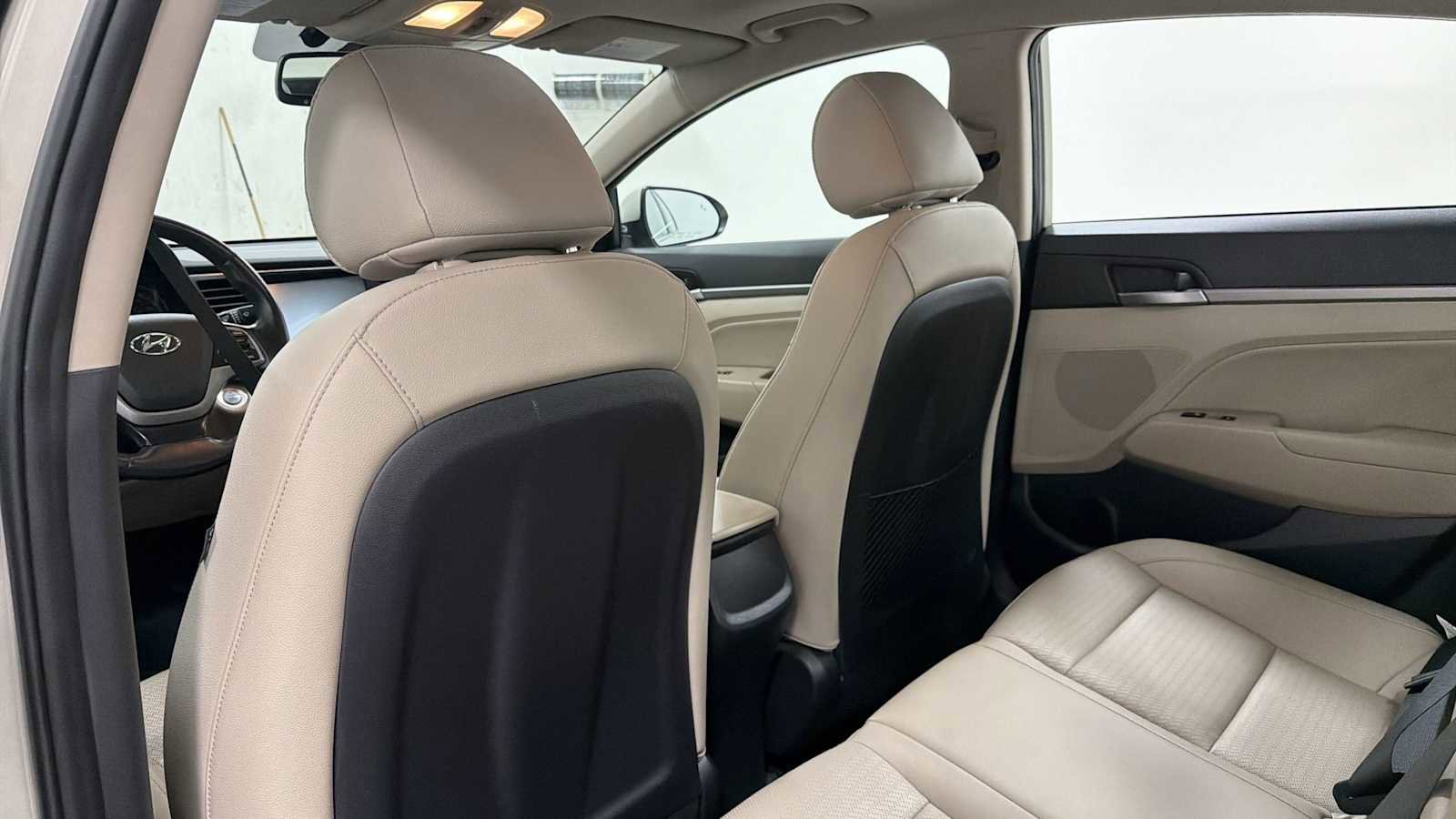 Used 2018 Hyundai Elantra Limited w/ Limited Ultimate Package 02 image 26