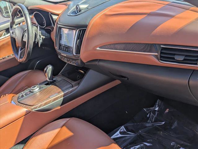 Used 2017 Maserati Levante S image 21