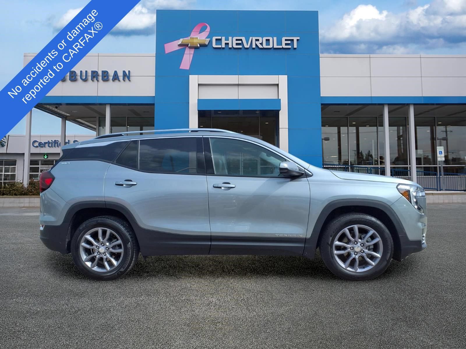 Used 2023 GMC Terrain SLT AWD/4WD image 4