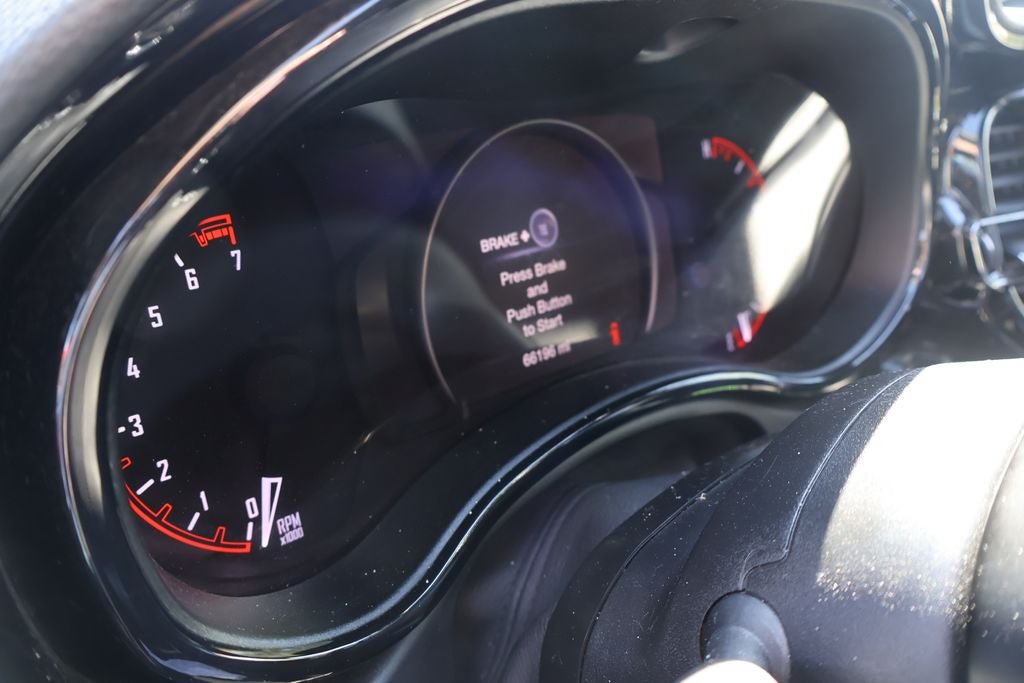 Used 2024 Dodge Durango GT RWD image 8