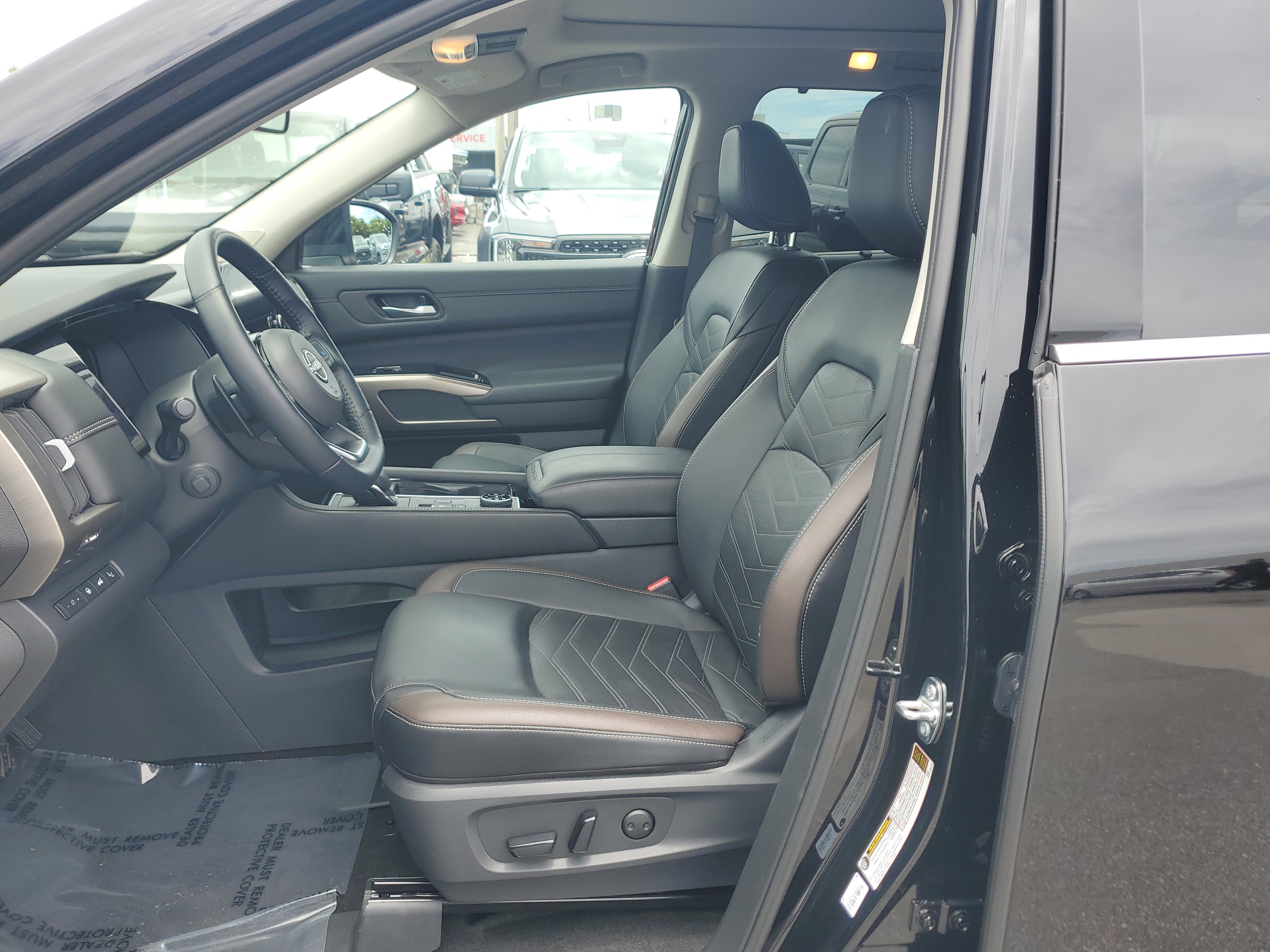 Certified 2024 Nissan Pathfinder Platinum w/ Cargo Package image 13