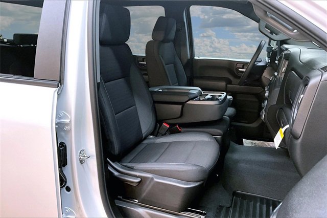 New 2026 Chevrolet Silverado 2500 Custom w/ Custom Value Package image 11