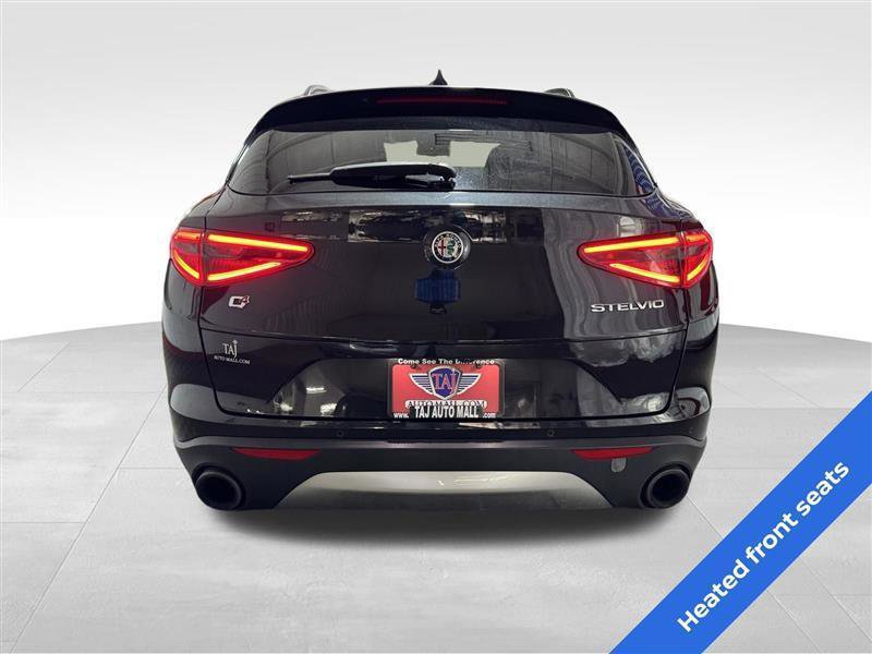 Used 2018 Alfa Romeo Stelvio Ti Sport image 5