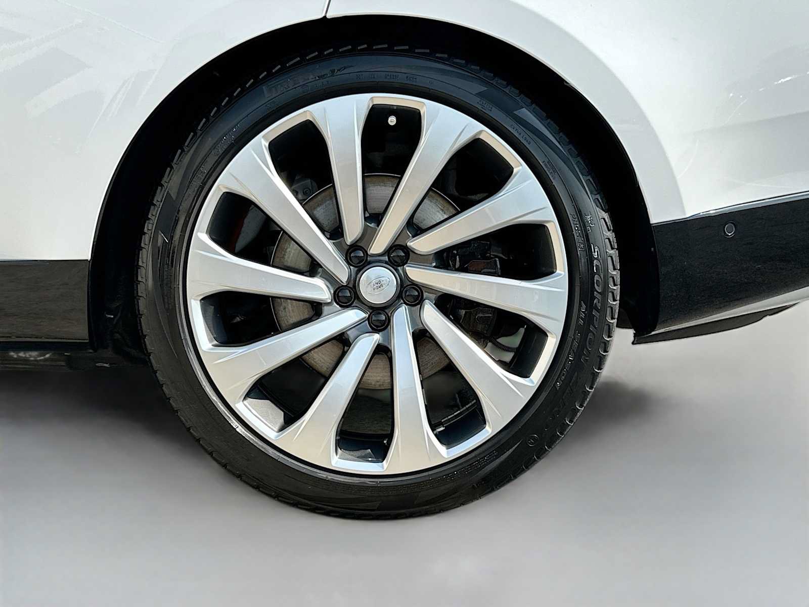 Used 2024 Land Rover Range Rover Autobiography AWD/4WD image 34