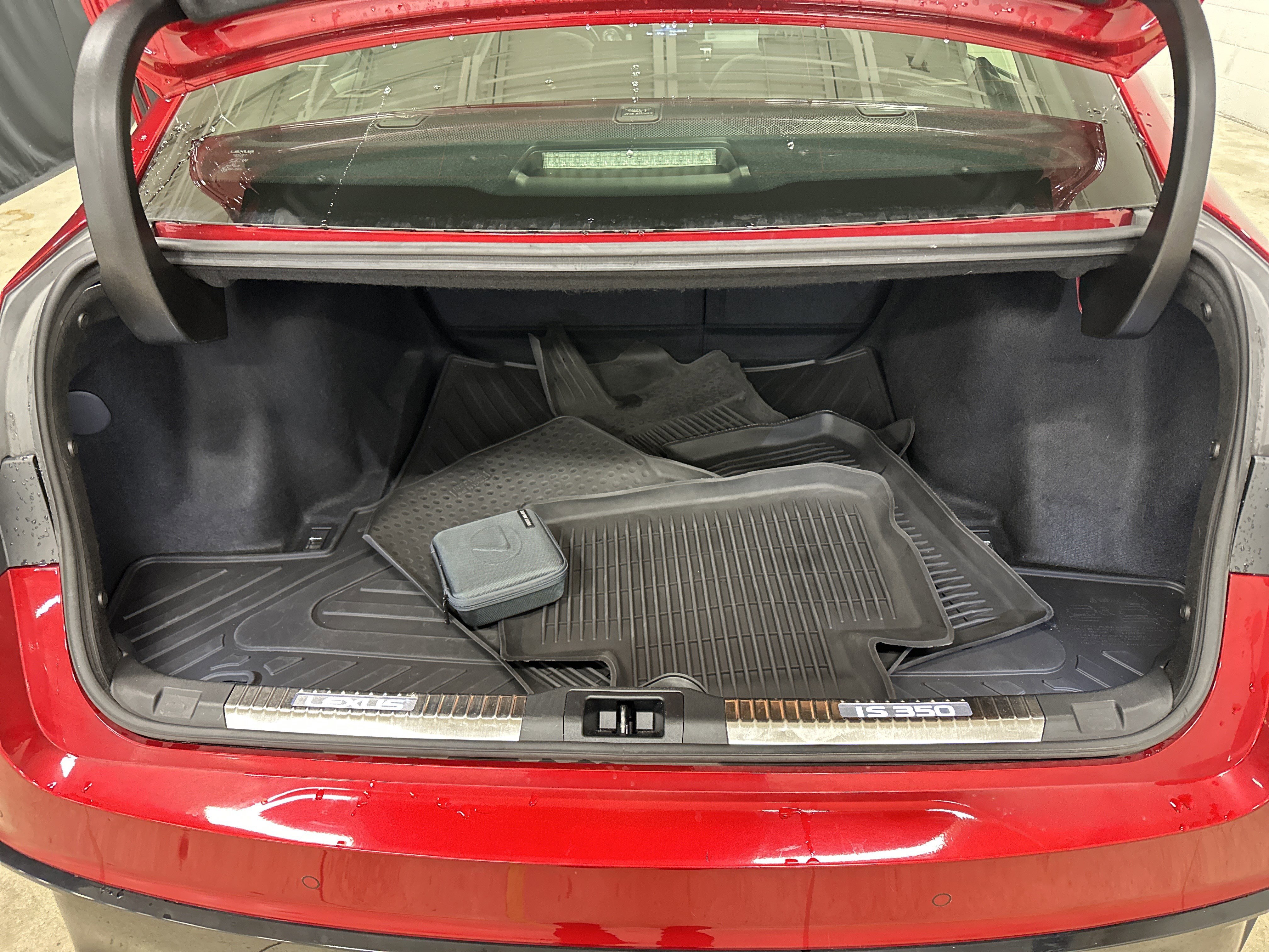 Certified 2022 Lexus IS 350 F Sport image 32