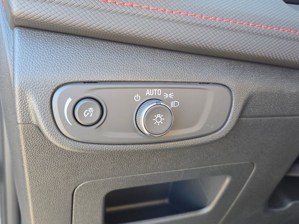 New 2026 Chevrolet TrailBlazer RS w/ Convenience Package FWD image 29