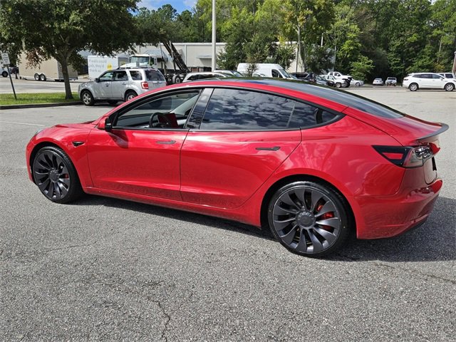 Used 2023 Tesla Model 3 Performance image 3
