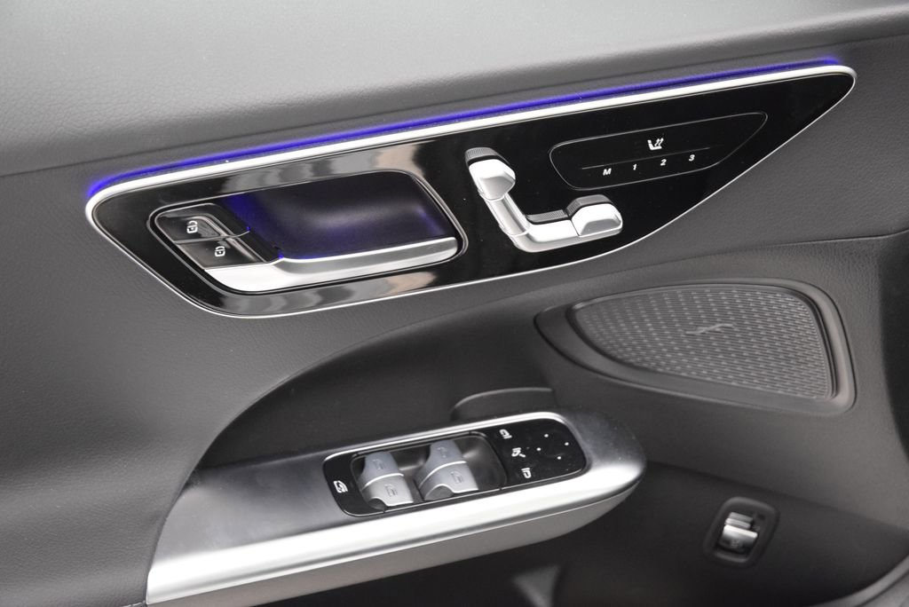 New 2026 Mercedes-Benz C 300 Sedan image 21