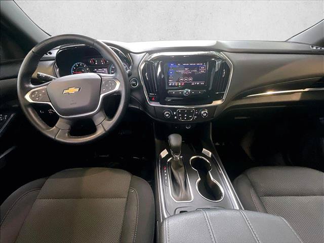 Used 2023 Chevrolet Traverse LT FWD image 16
