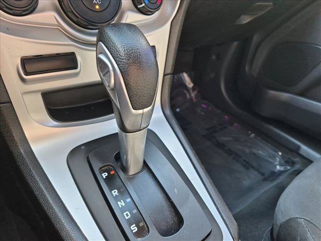 Used 2014 Ford Fiesta SE FWD image 12