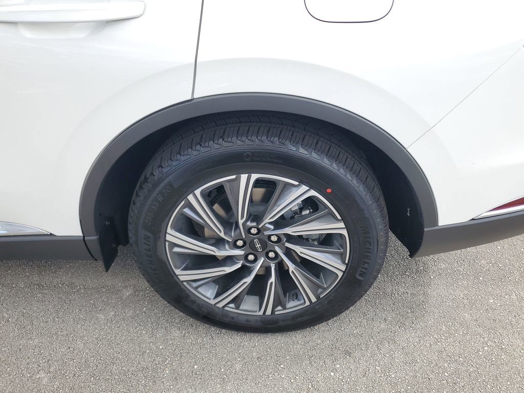 New 2026 Lincoln Aviator 2WD image 8