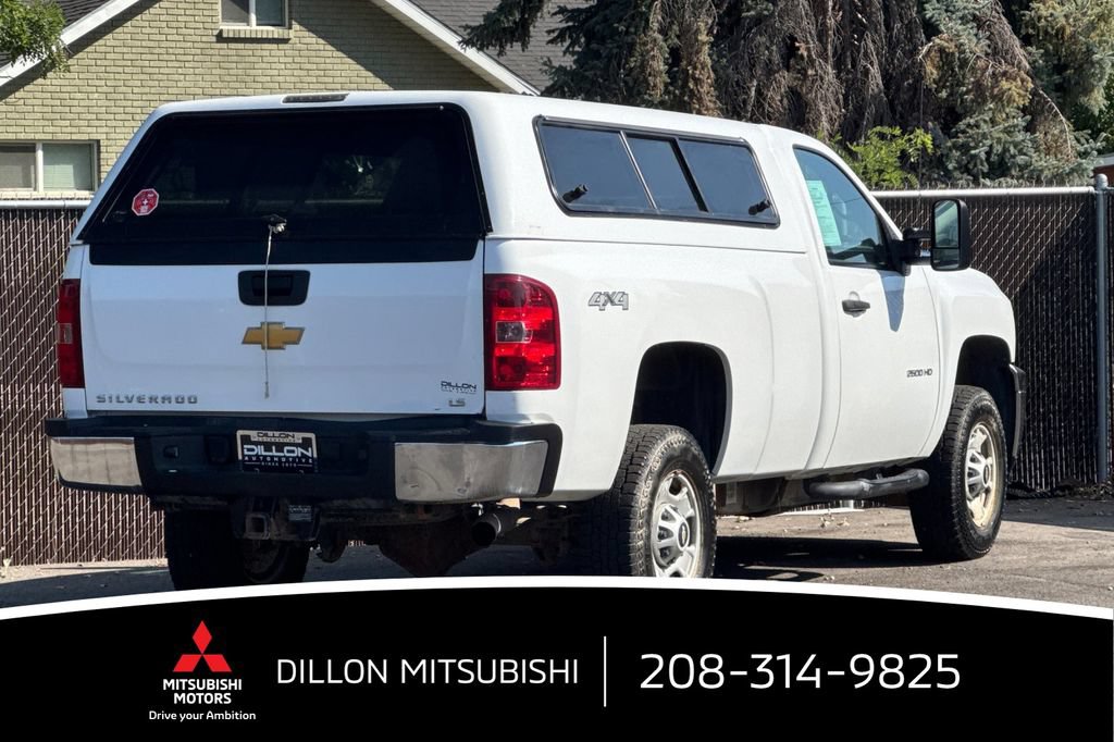 Used 2014 Chevrolet Silverado 2500 W/T AWD/4WD image 5