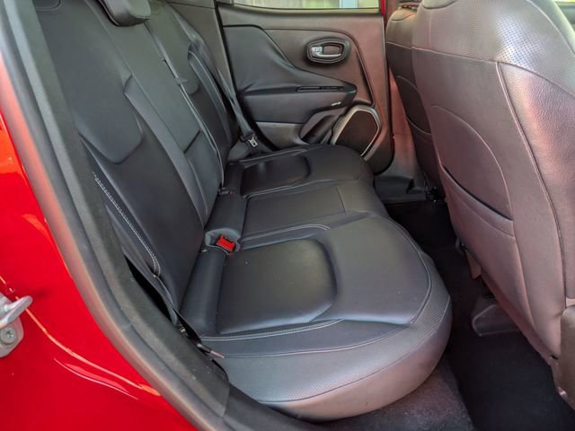 Used 2018 Jeep Renegade Limited w/ UConnect 8.4 Nav Group image 27