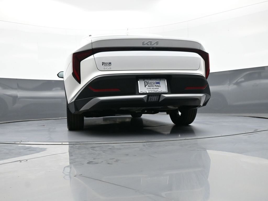 Certified 2025 Kia K4 EX FWD image 30
