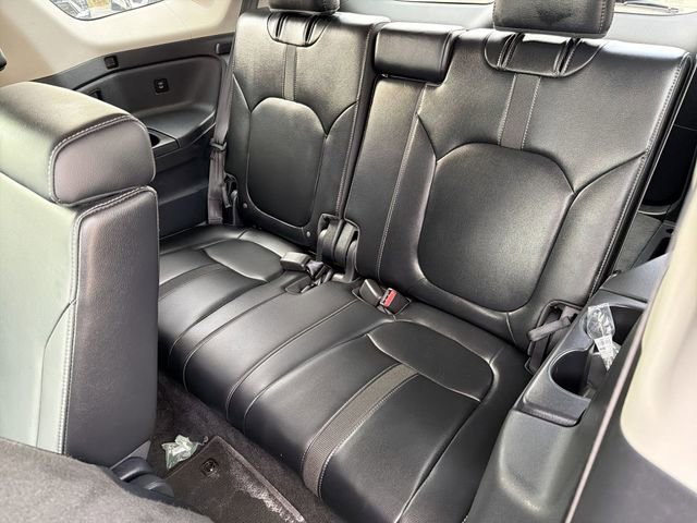 Used 2024 Honda Pilot Touring image 27
