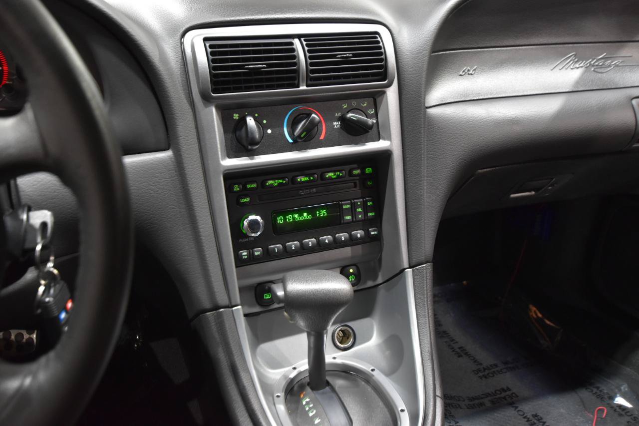 Used 2004 Ford Mustang Mach 1 RWD image 25