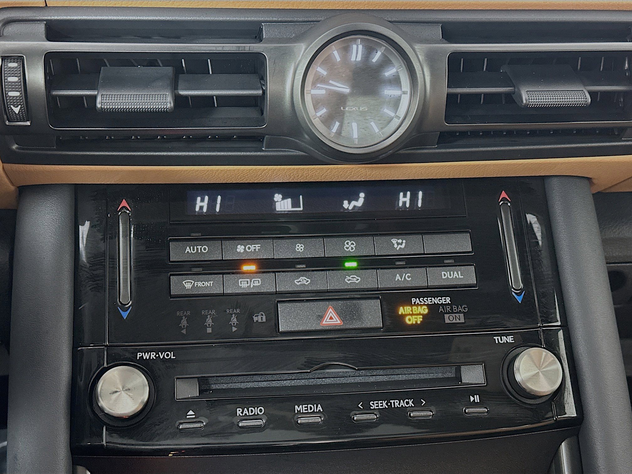 New 2025 Lexus IS 350 F Sport w/ Navigation Package image 16