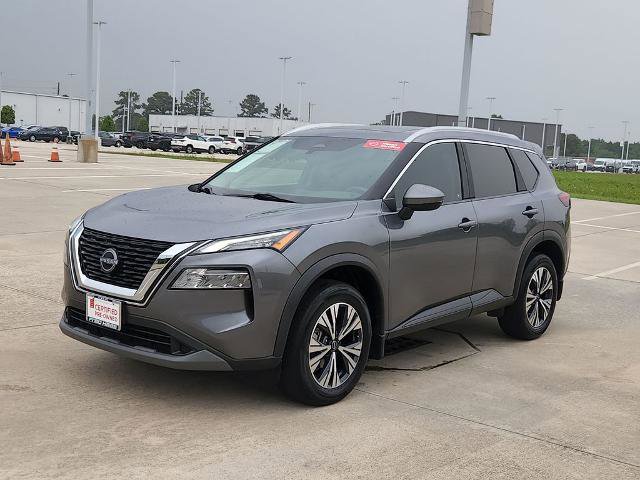 Certified 2023 Nissan Rogue SV w/ SV Premium Package FWD image 3