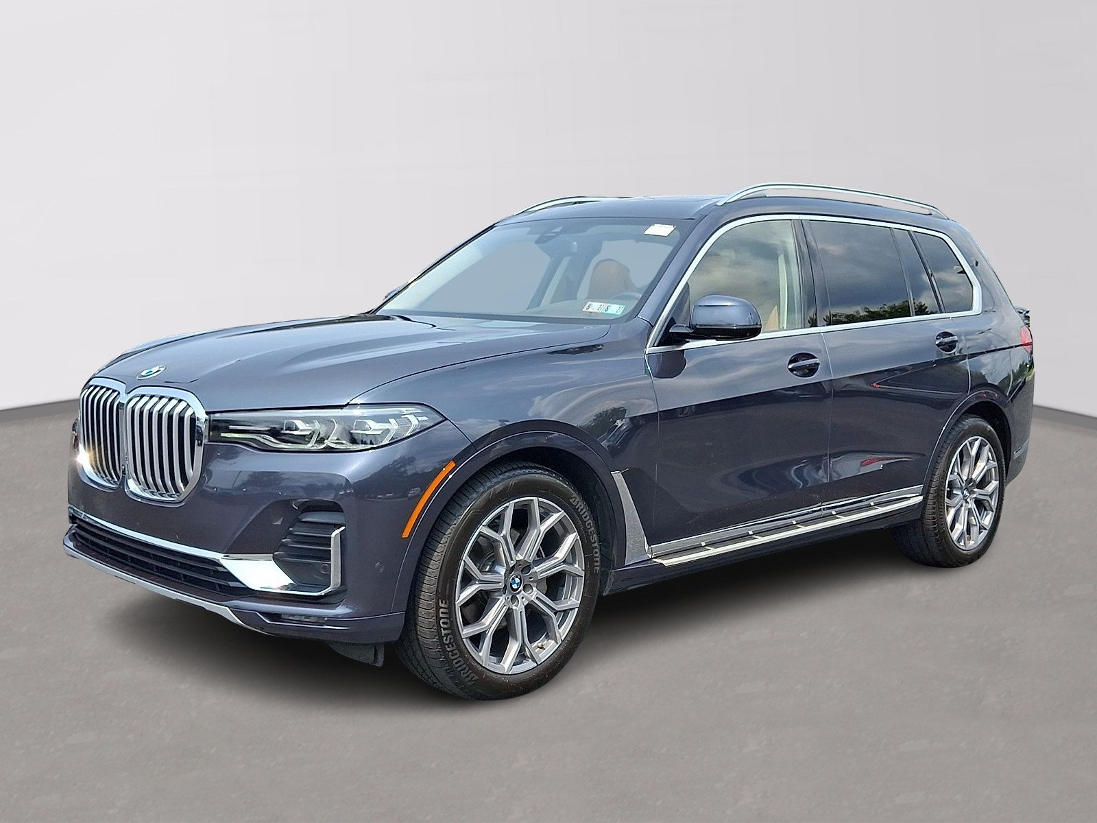 Used 2022 BMW X7 xDrive40i w/ Executive Package AWD/4WD image 1
