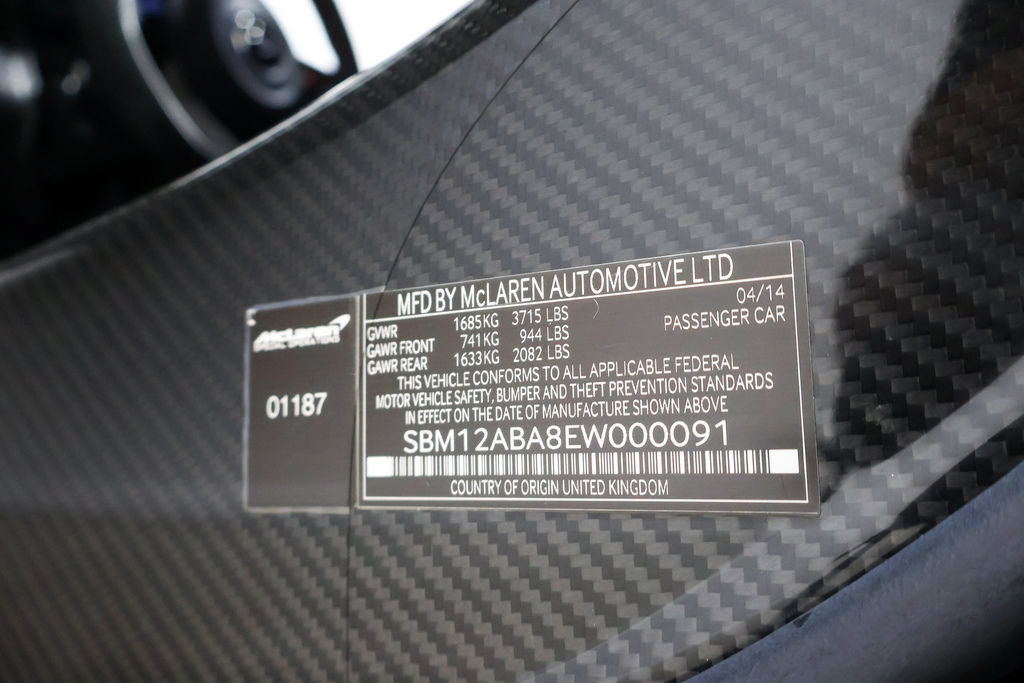 Used 2014 McLaren P1 RWD image 90