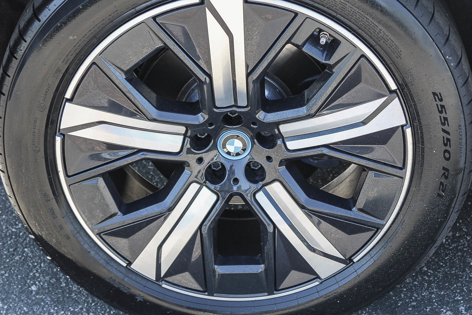 Certified 2024 BMW iX xDrive50 w/ Sport Package image 11