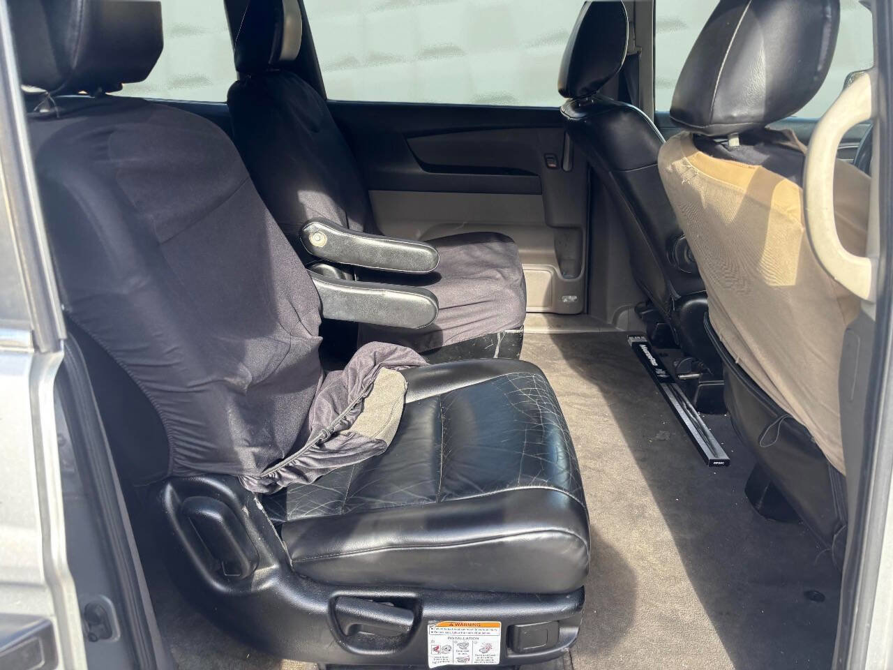 Used 2011 Honda Odyssey LX image 19