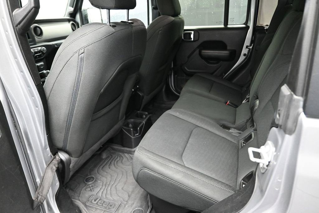Used 2021 Jeep Gladiator Sport AWD/4WD image 22