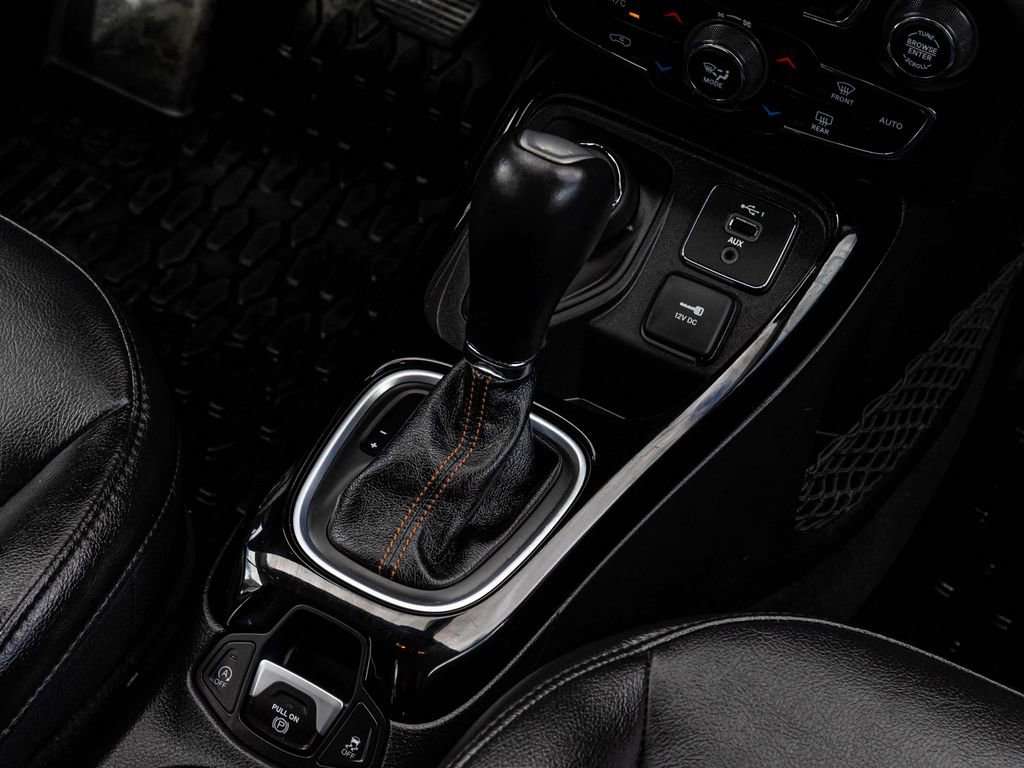 Used 2020 Jeep Compass Limited image 26