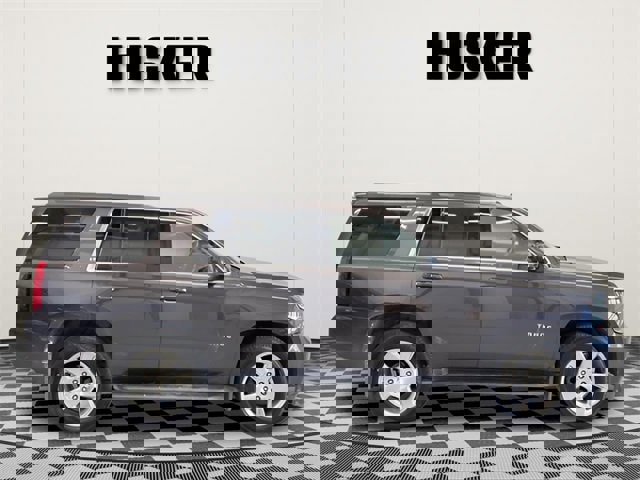 Used 2017 Chevrolet Tahoe LT image 2