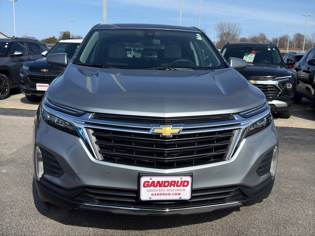 Used 2023 Chevrolet Equinox LT image 3