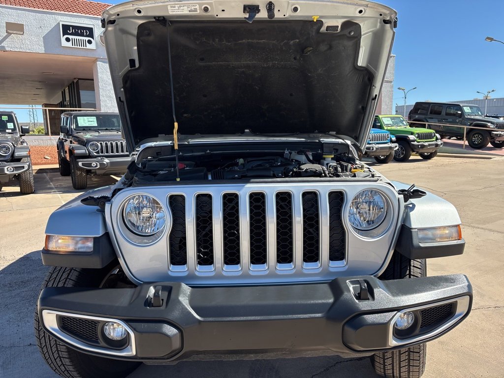 Certified 2023 Jeep Gladiator Overland image 46