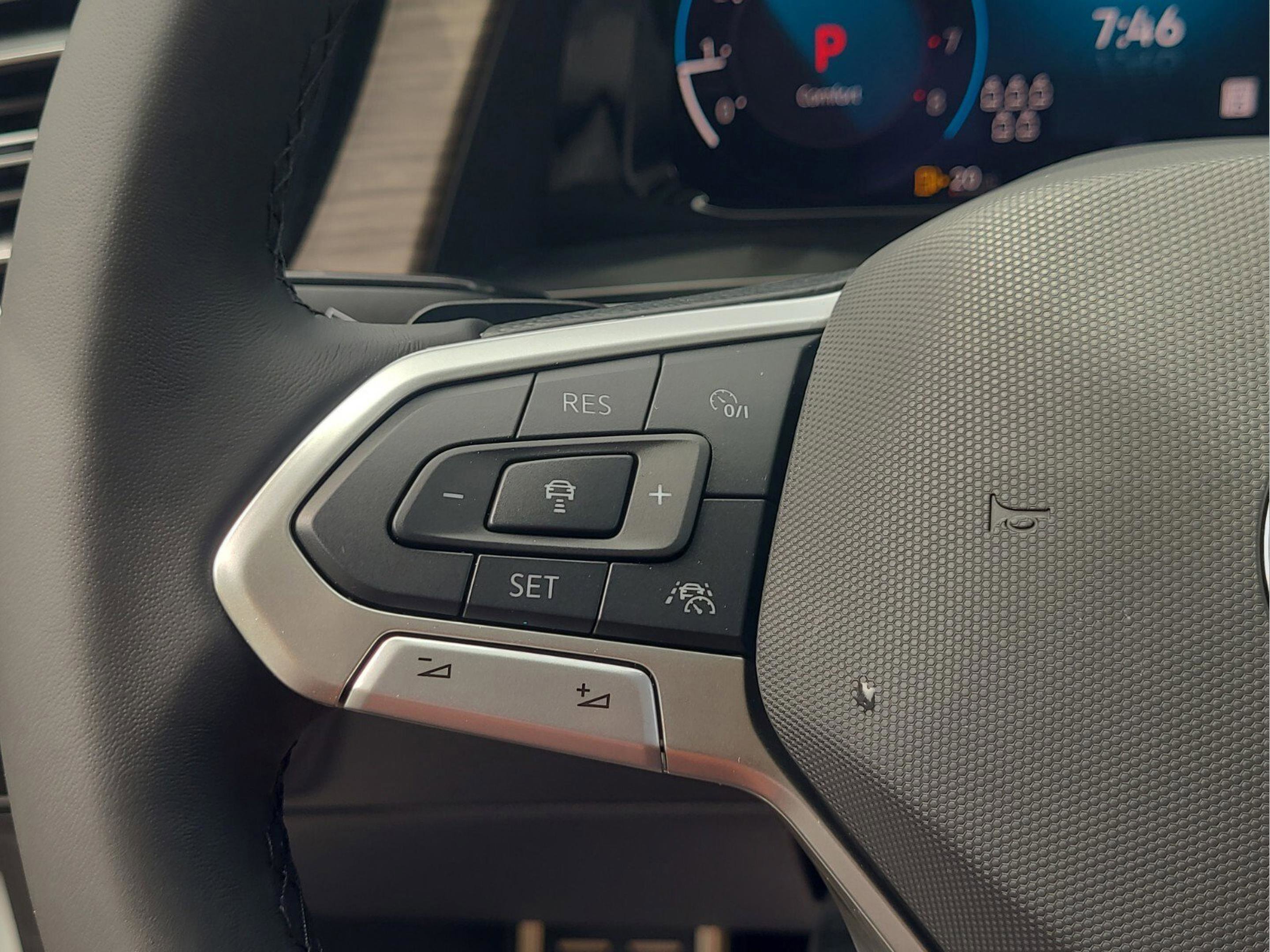 New 2026 Volkswagen Atlas SEL Premium R-Line image 21