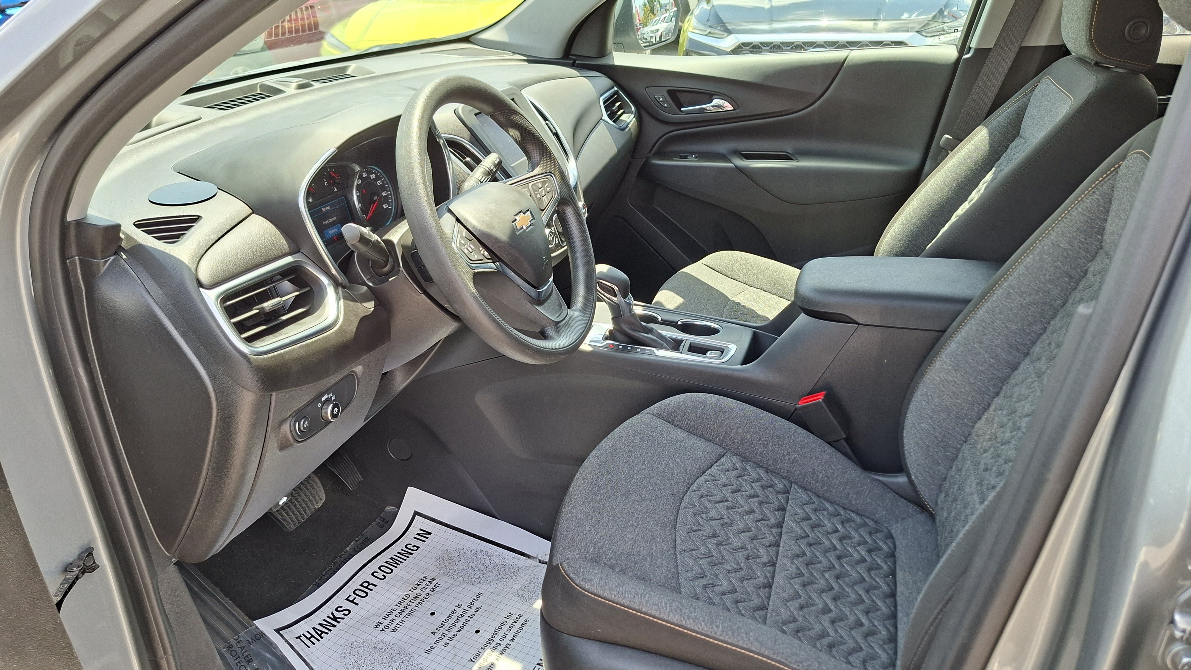 Used 2023 Chevrolet Equinox LT AWD/4WD image 9