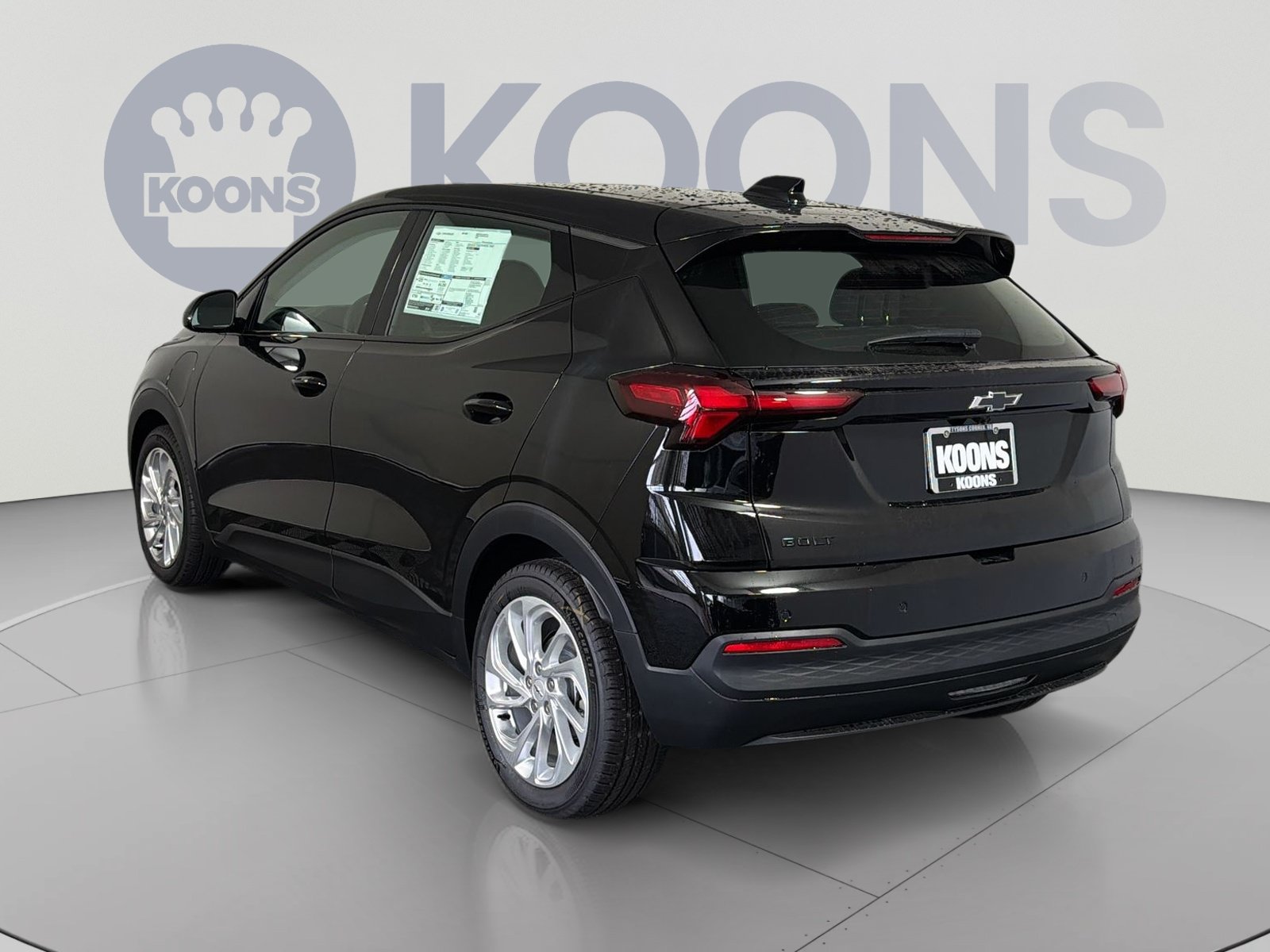 New 2027 Chevrolet Bolt LT w/ Comfort Package FWD image 4